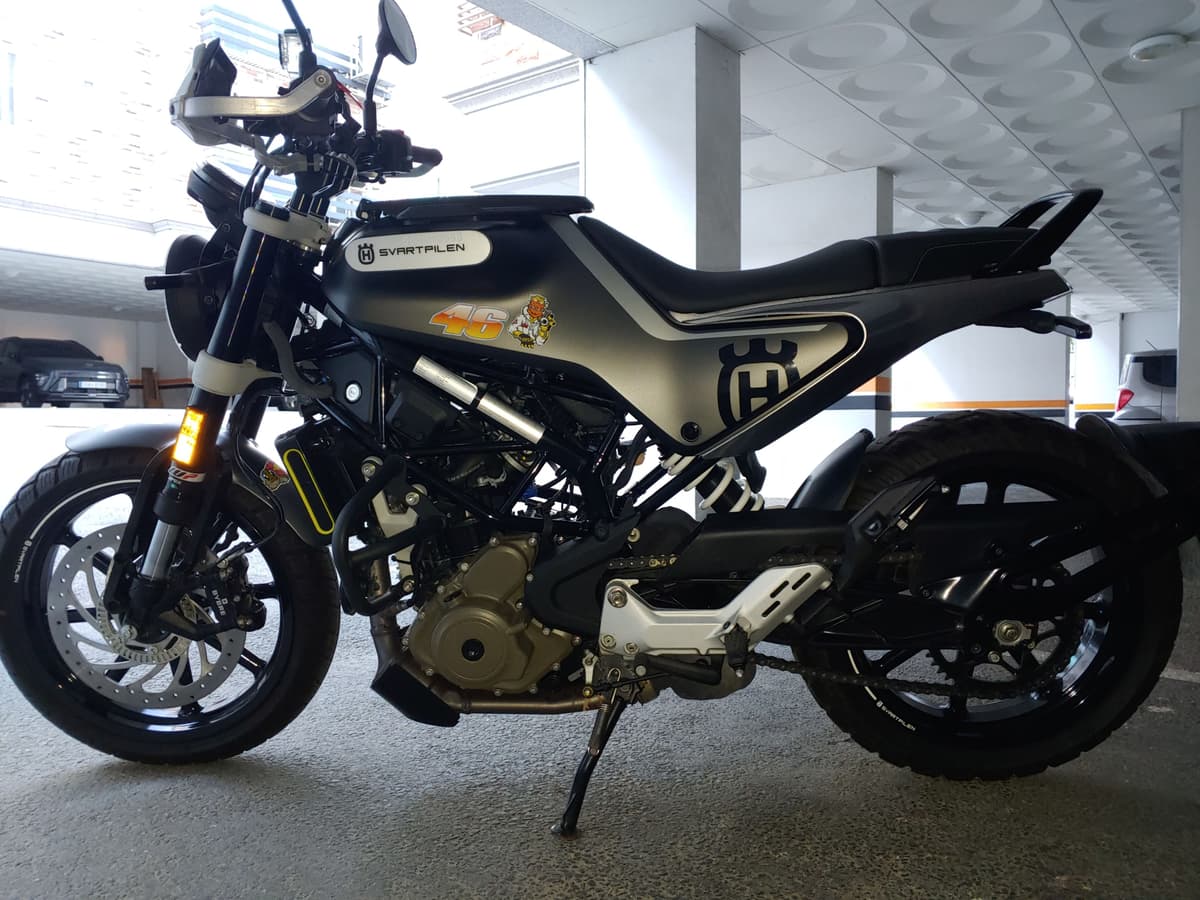 허스크바나 스바르트필렌 250 2