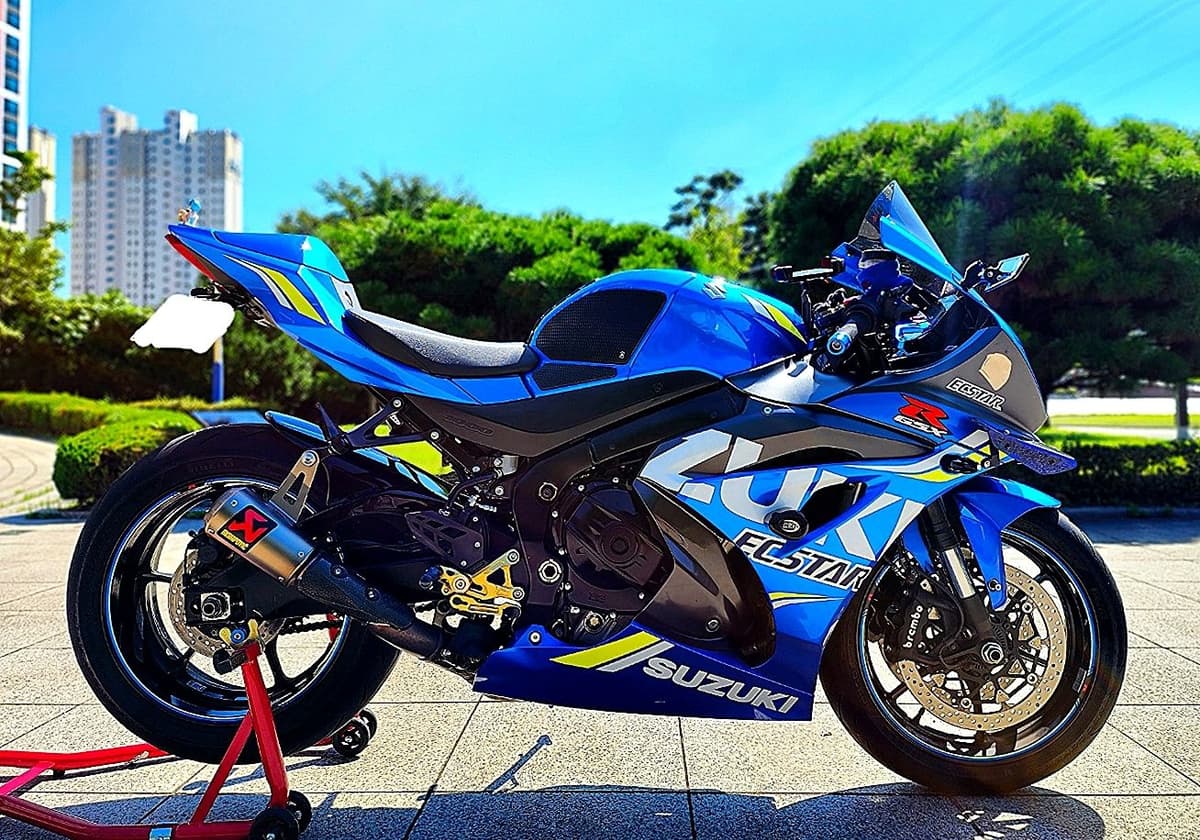 스즈키 GSX R 1000 ABS 1