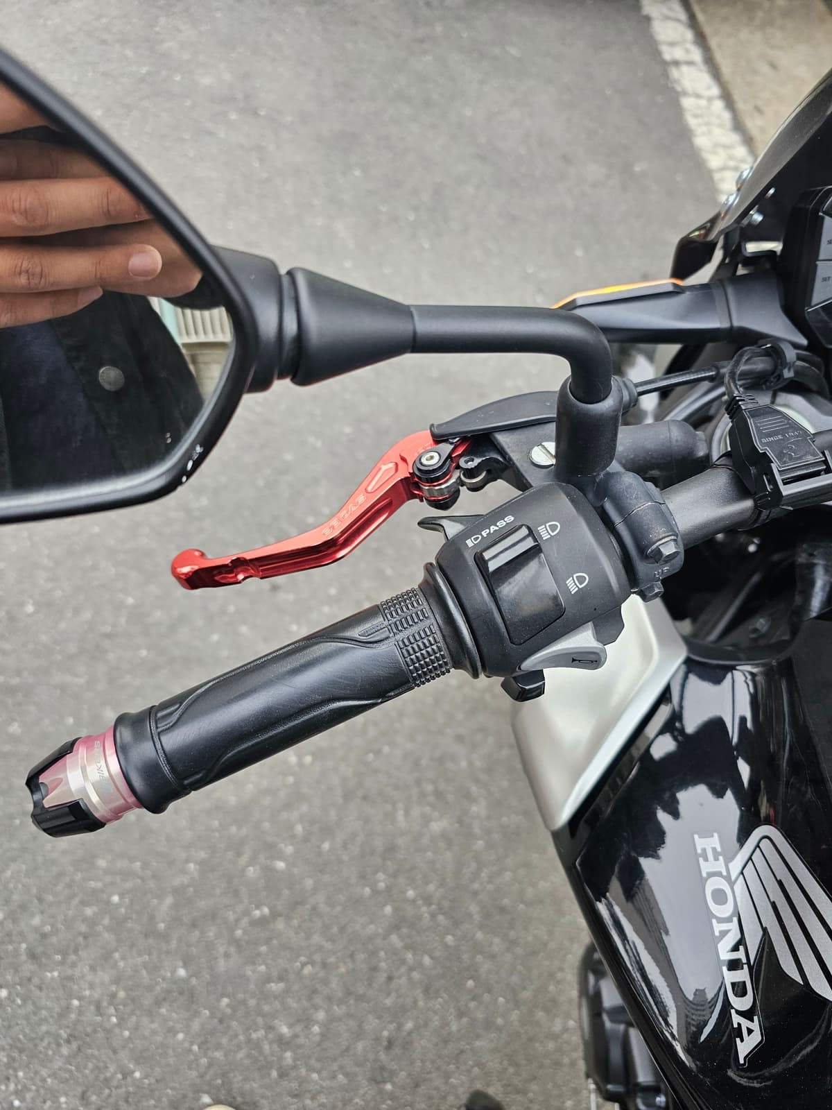 혼다 CB 125 R more