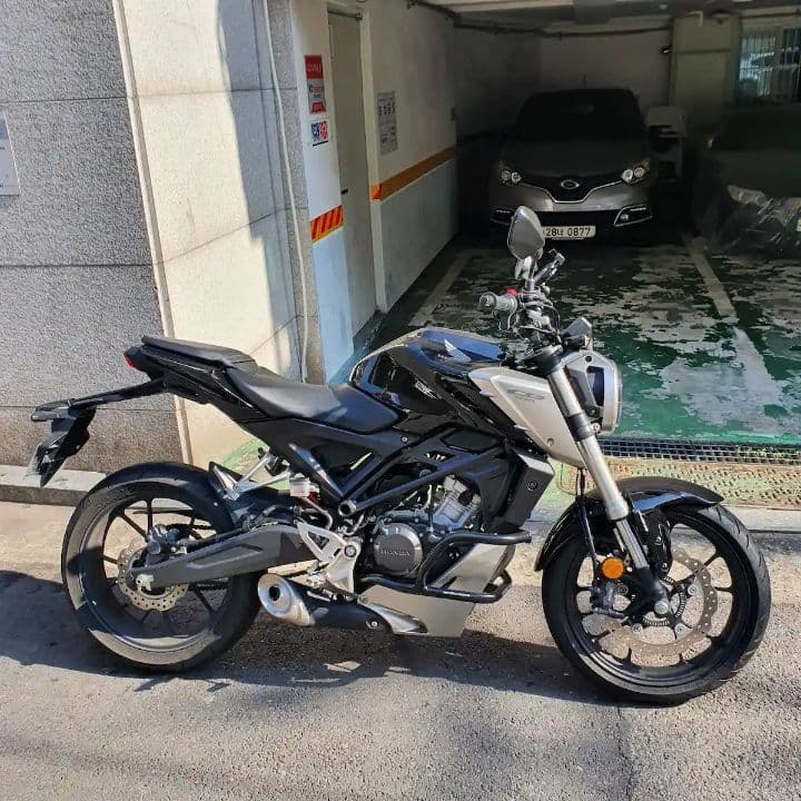 혼다 CB 125 R 1