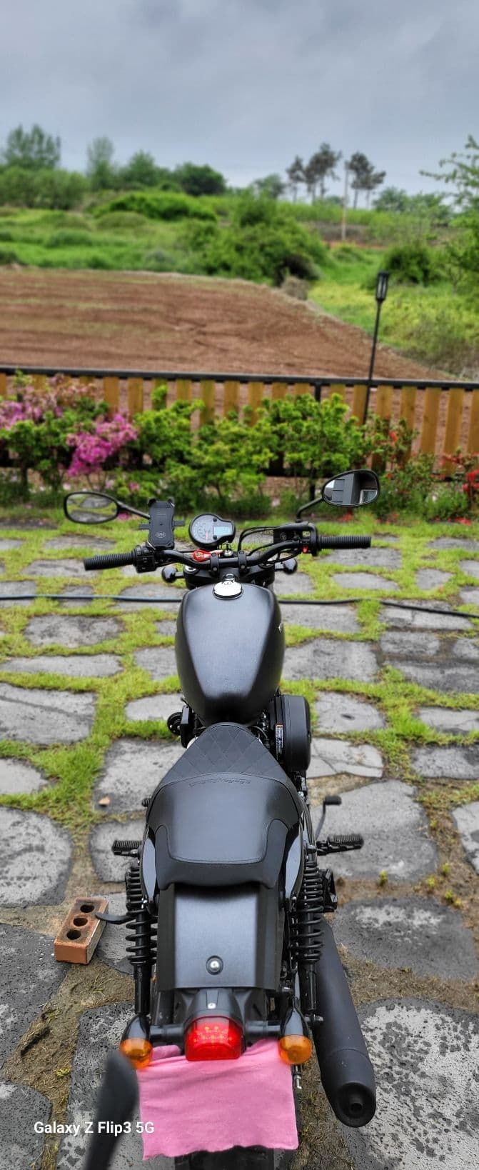 KR모터스 아퀼라 300 S 4