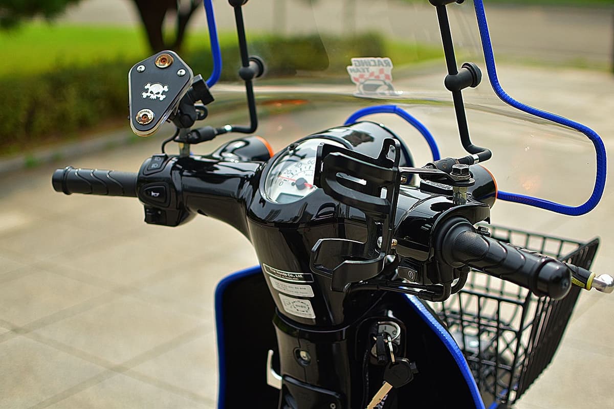 혼다 슈퍼 커브 110 more