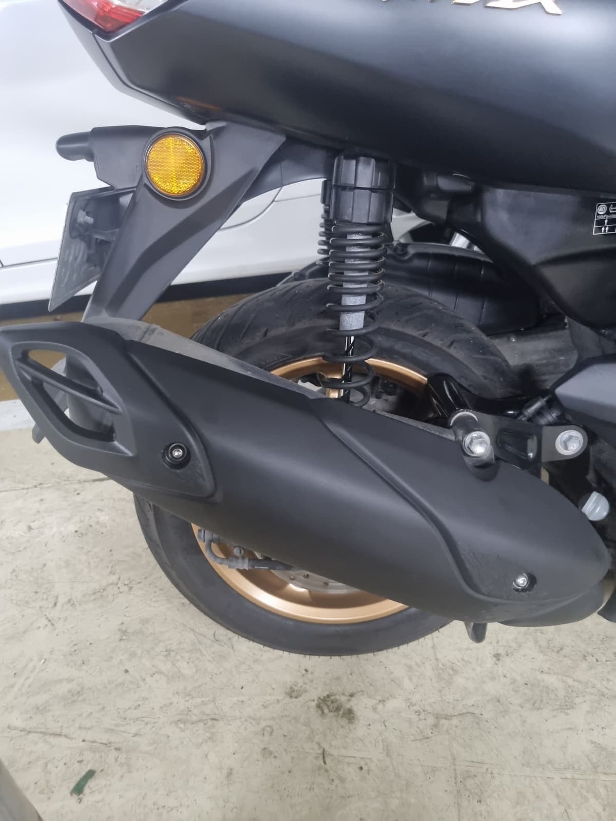 야마하 NMAX 125 10