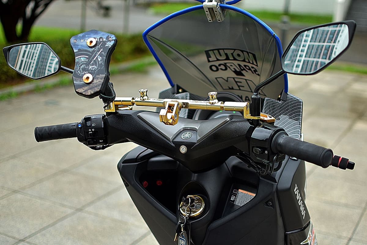 야마하 NMAX 125 more