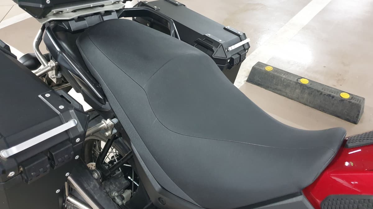 스즈키 브이스트롬 650 XT 8