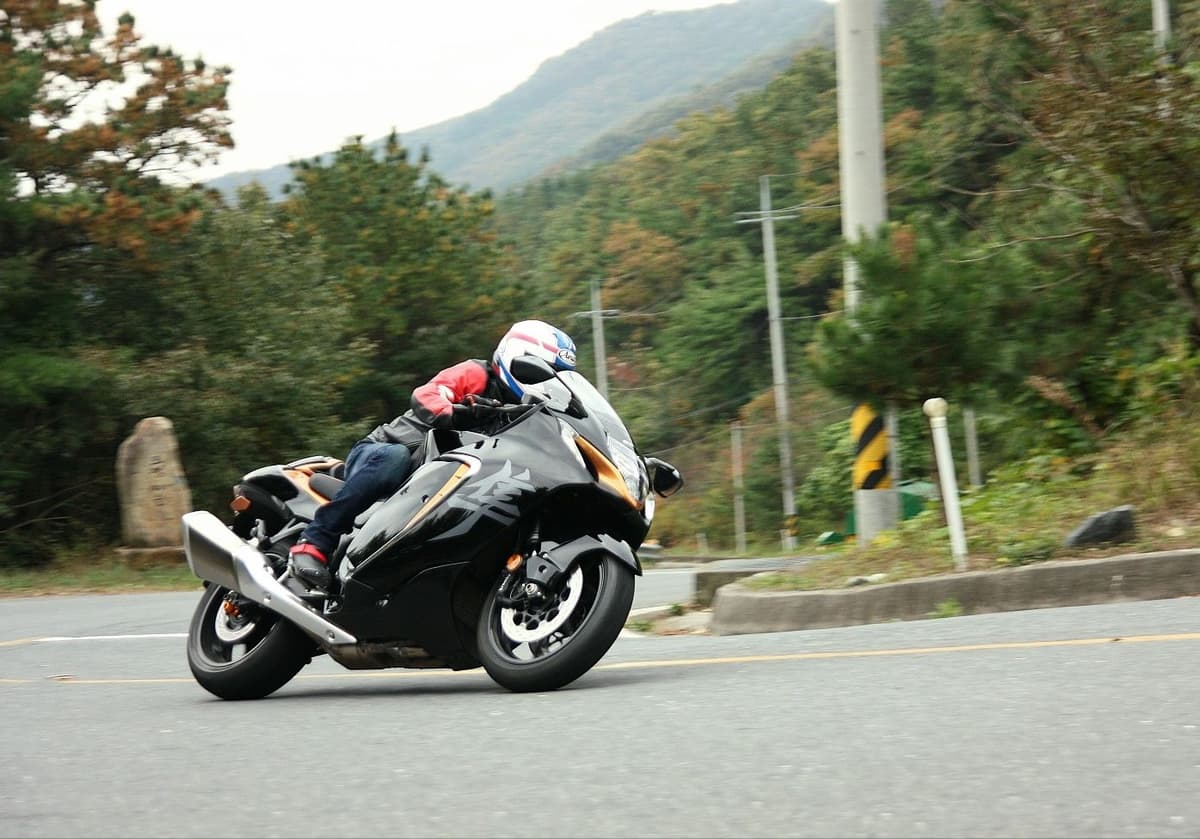 스즈키 하야부사 11