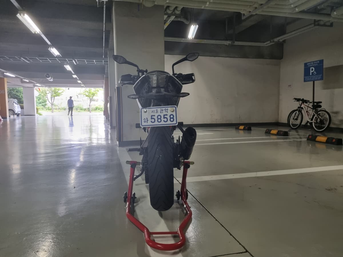 KTM 125 듀크 4