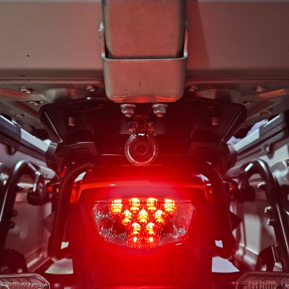 스즈키 브이스트롬 1050 XT 11