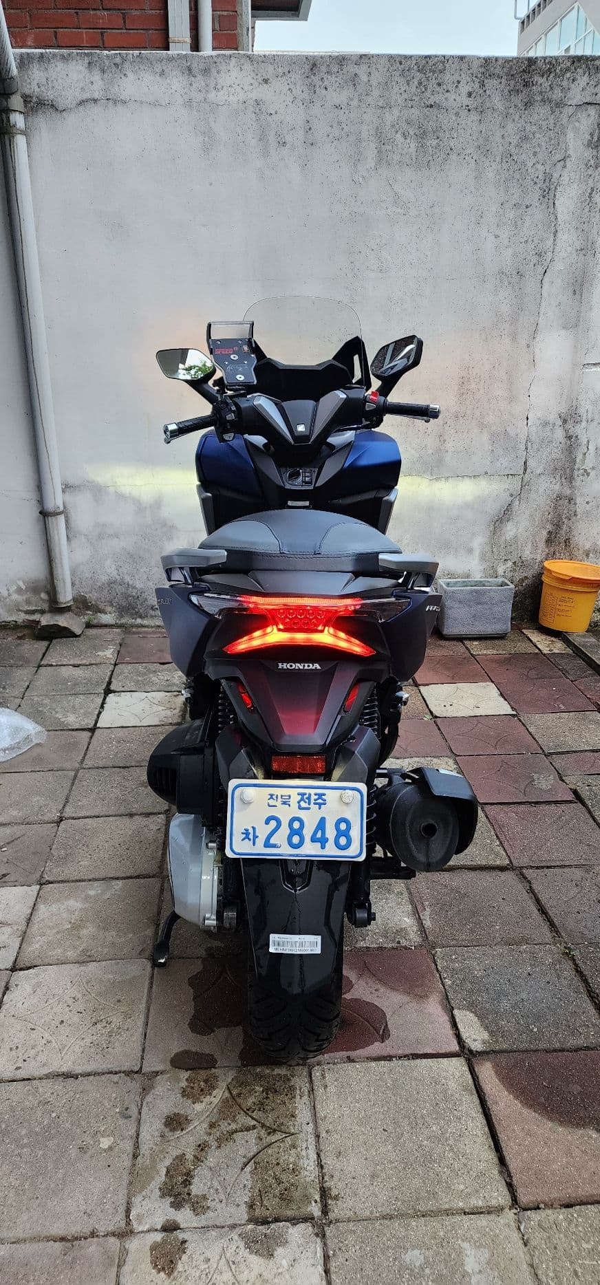 혼다 포르자 350 4