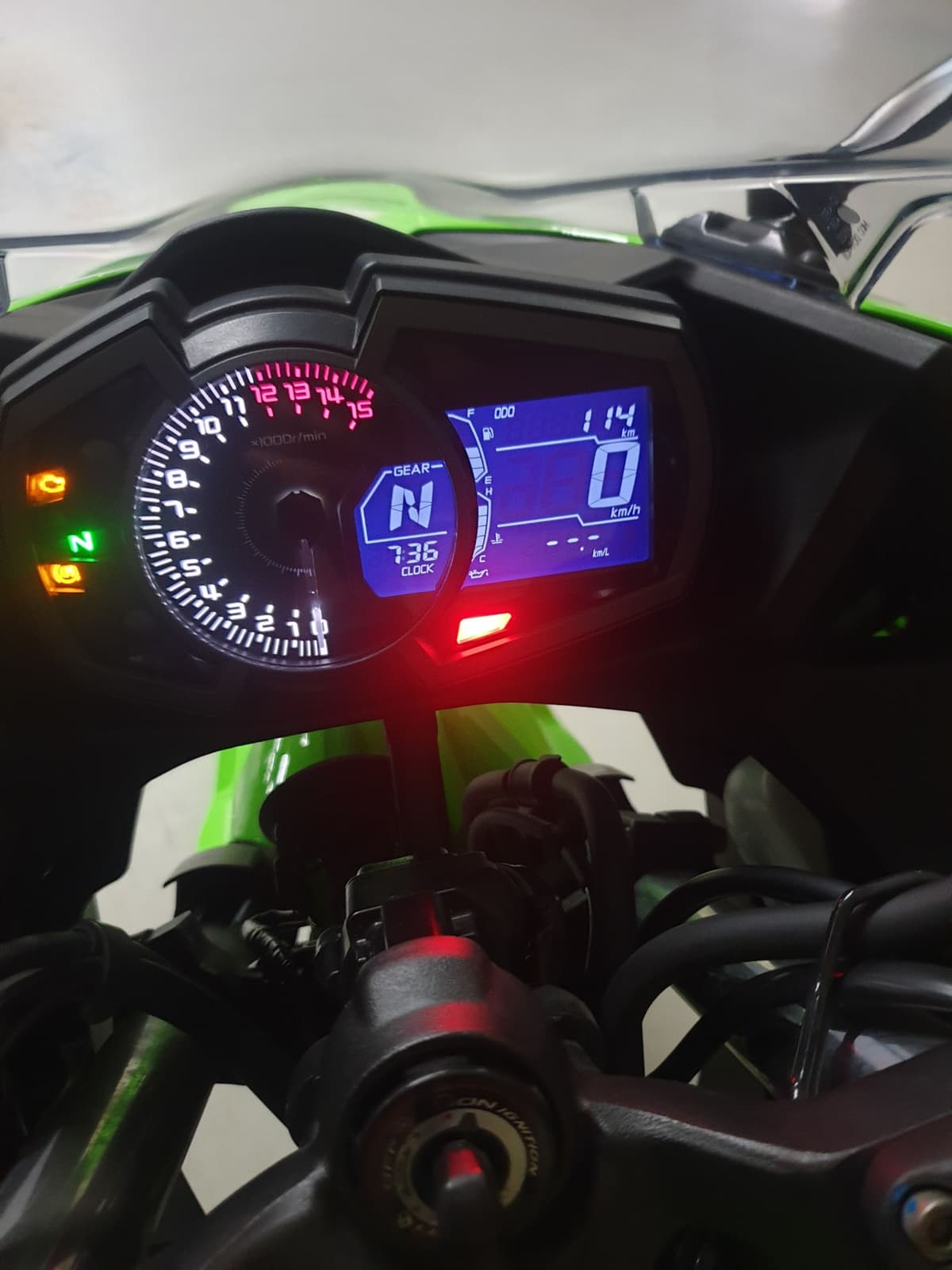 가와사키 닌자 400 ABS 5