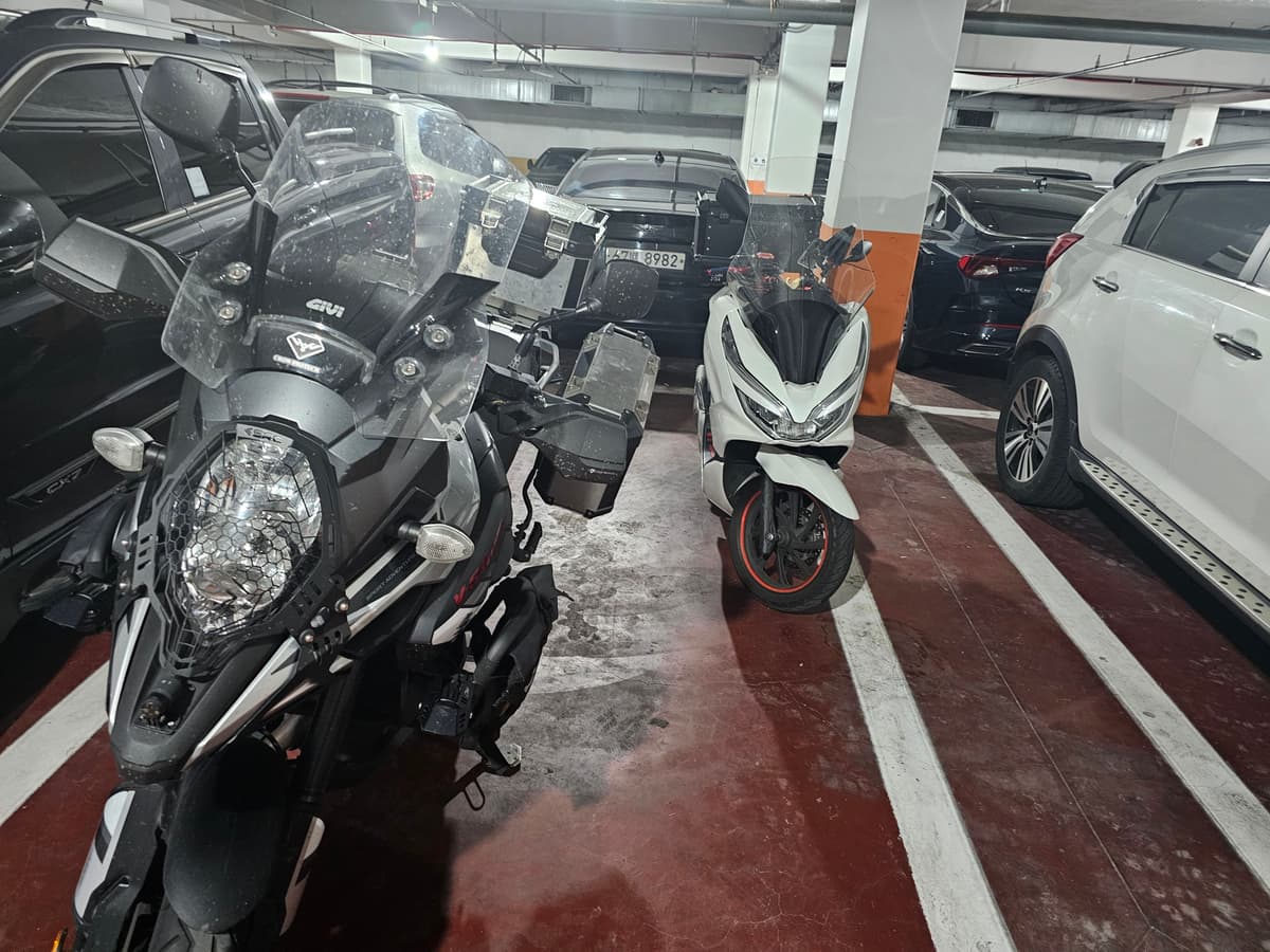 스즈키 브이스트롬 1000 XT 3