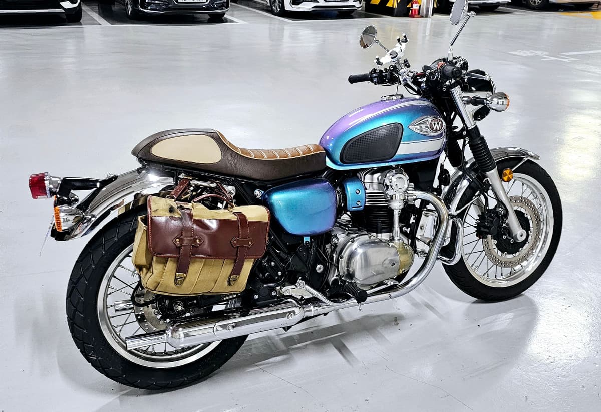 가와사키 W 800 1