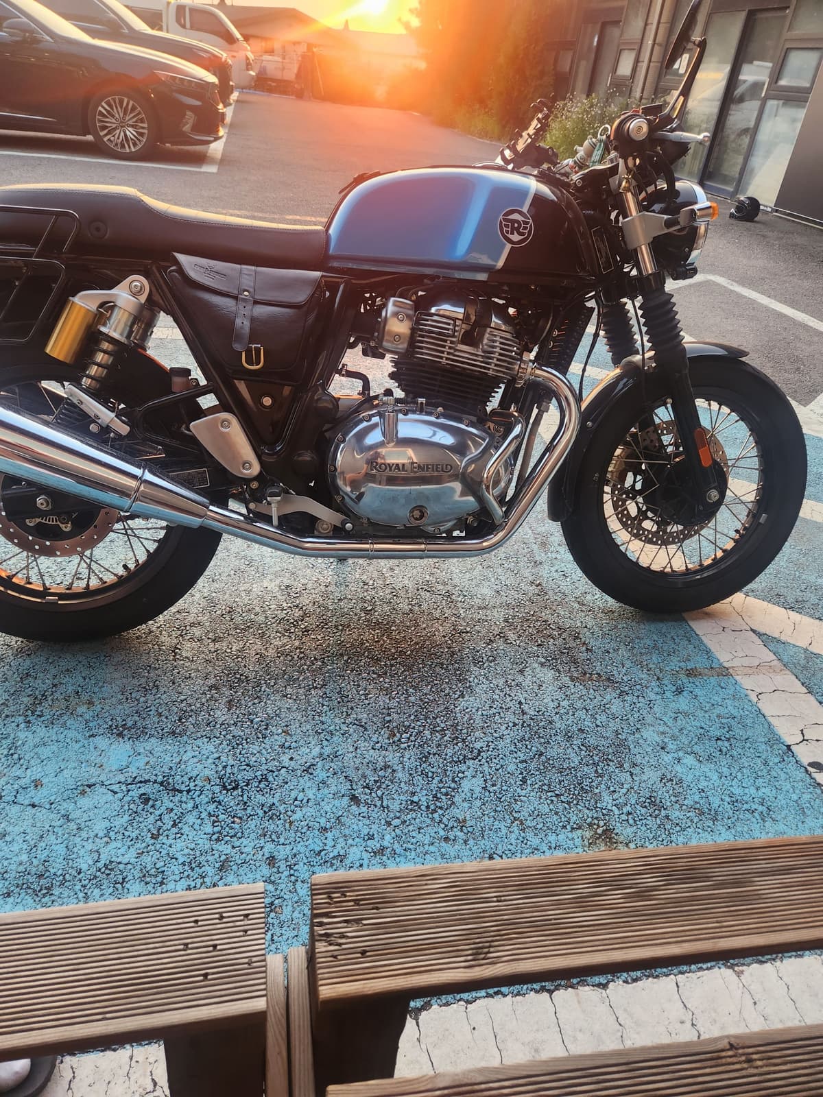 로얄엔필드 컨티넨탈 GT 650 1