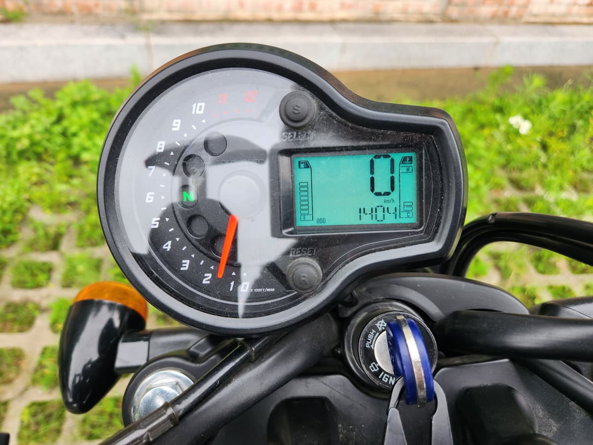 KR모터스 아퀼라 125 5