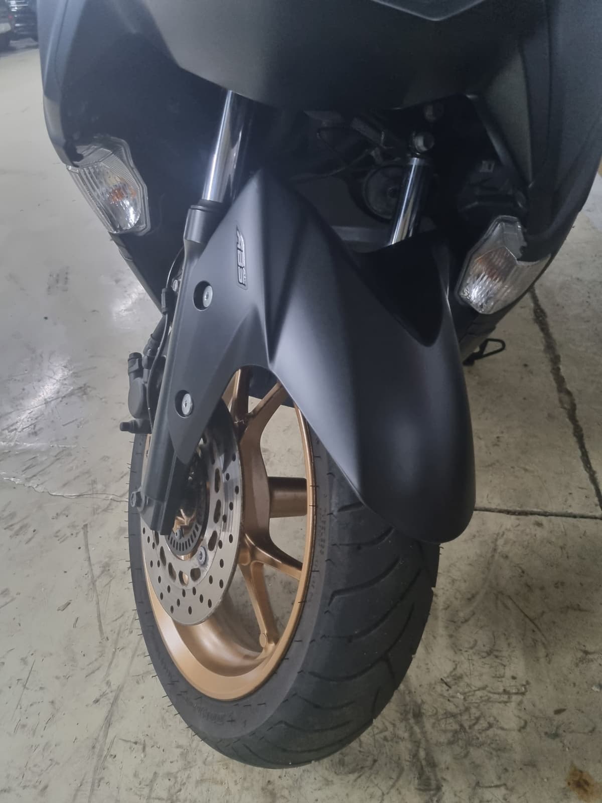 야마하 NMAX 125 11