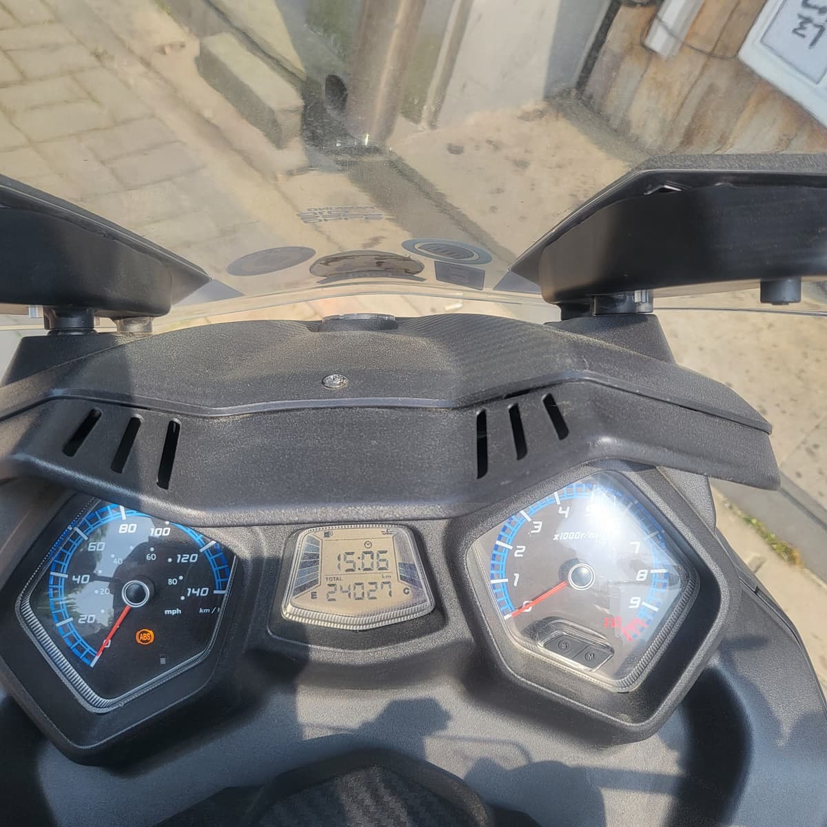 SYM 조이맥스 Z 125 플러스 5