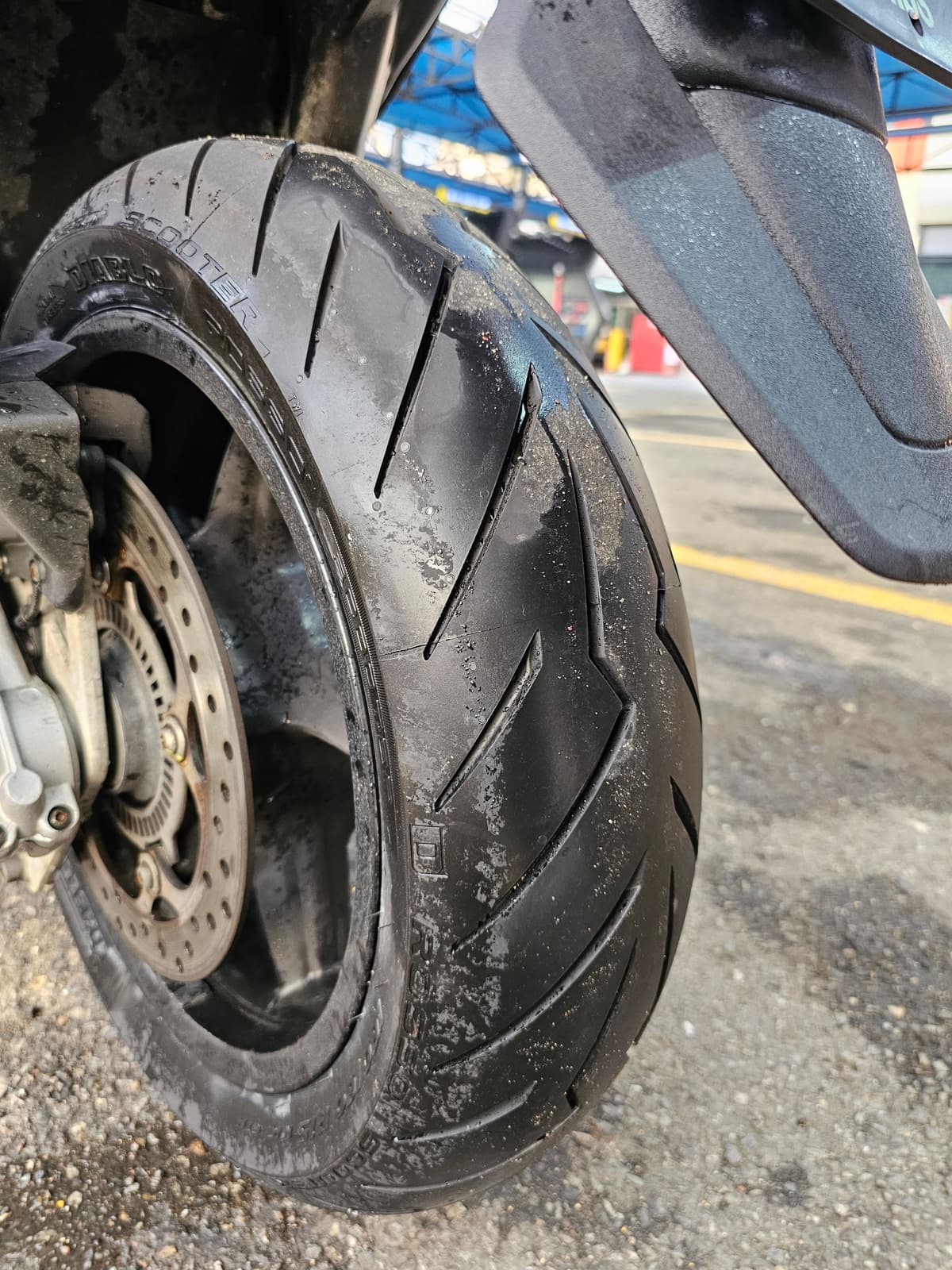 아프릴리아 SRV 850 7