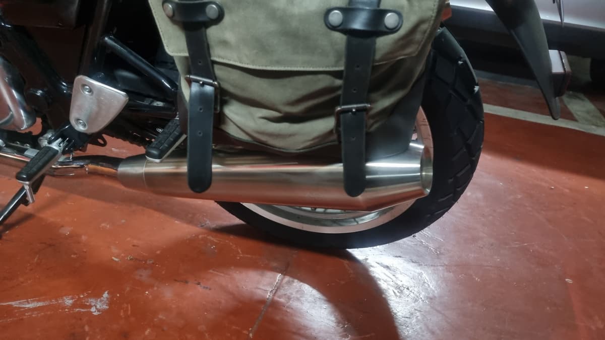 로얄엔필드 컨티넨탈 GT 650 11