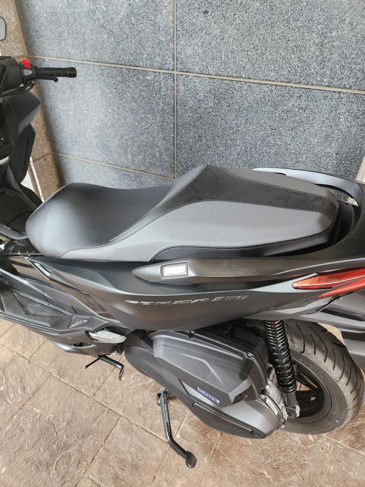 혼다 포르자 350 8