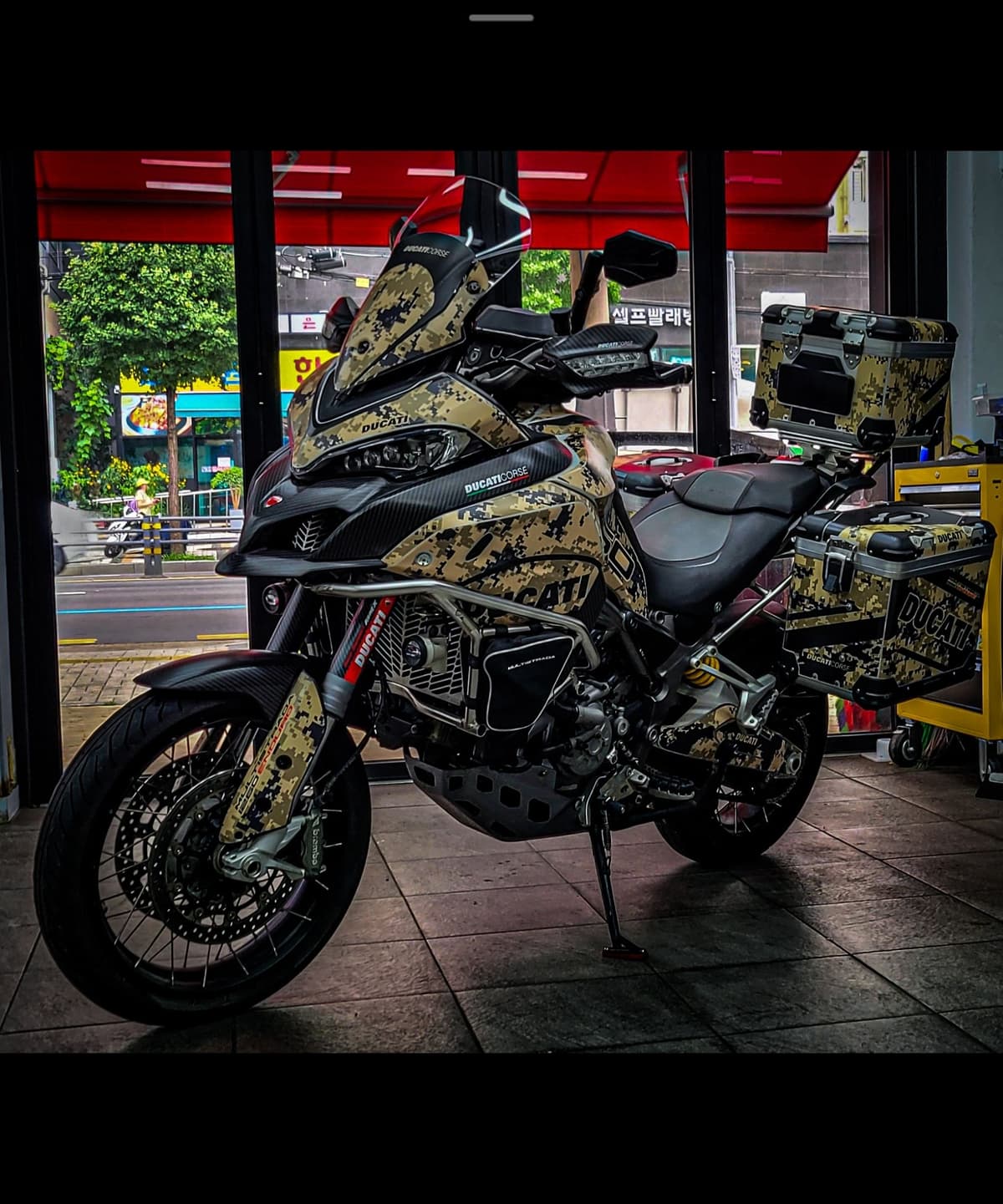 두카티 멀티스트라다 1200 엔듀로 2