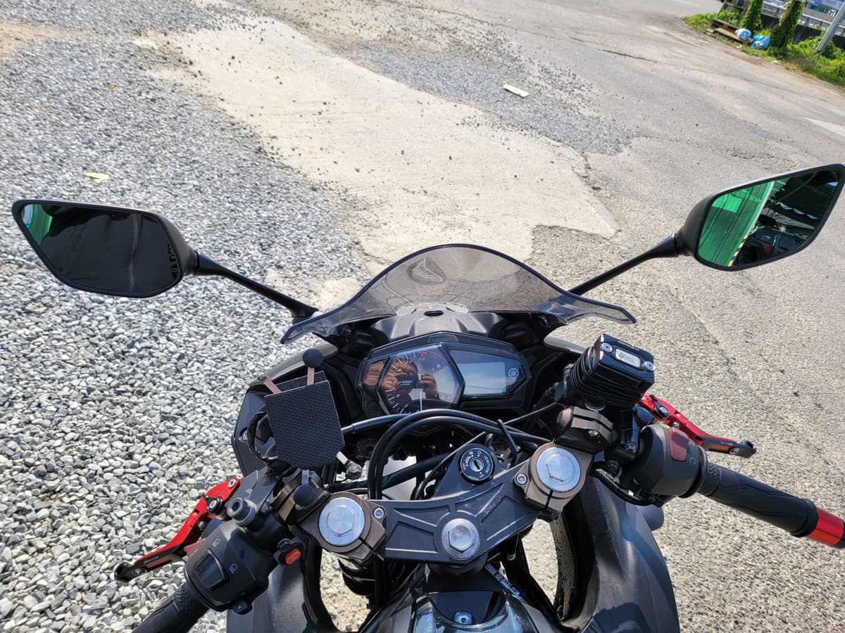 야마하 YZF R3 more