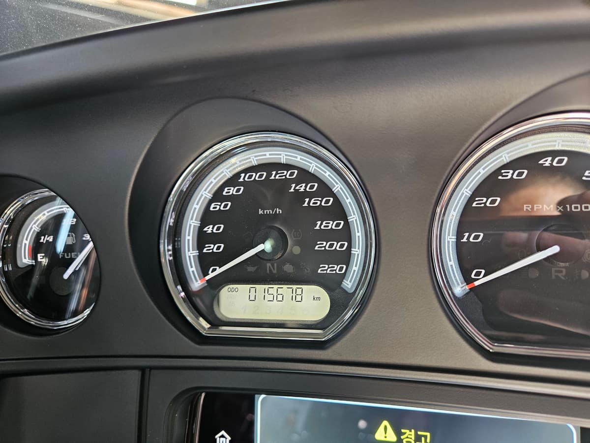 할리데이비슨 일렉트라 글라이드 리바이벌 5