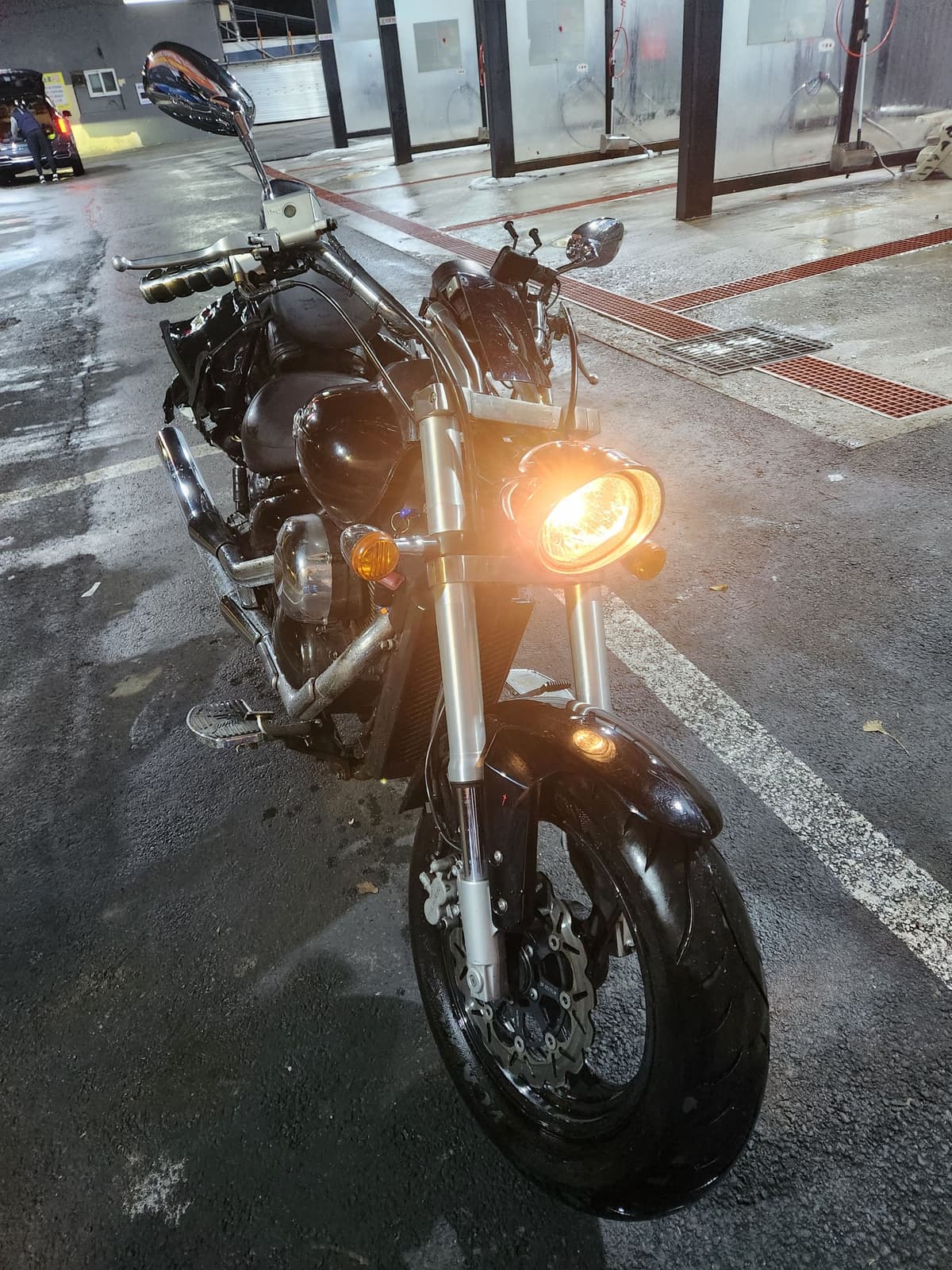 스즈키 인트루더 M 800 3