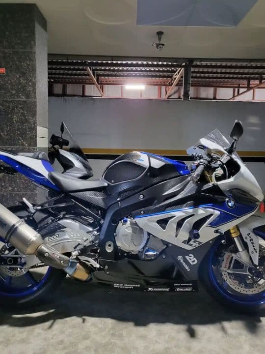 BMW HP4 컴피티션 1