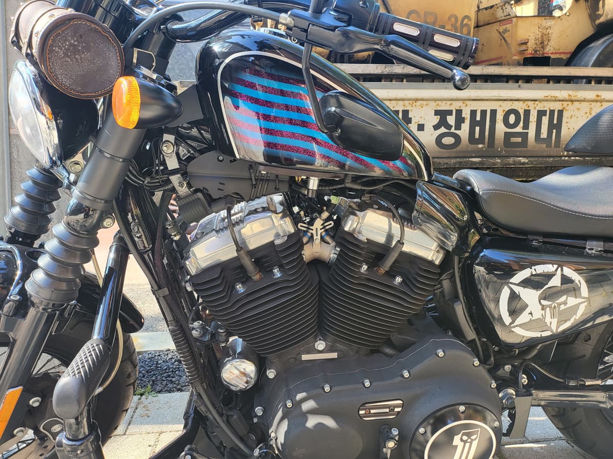 할리데이비슨 포티에잇 스페셜 7