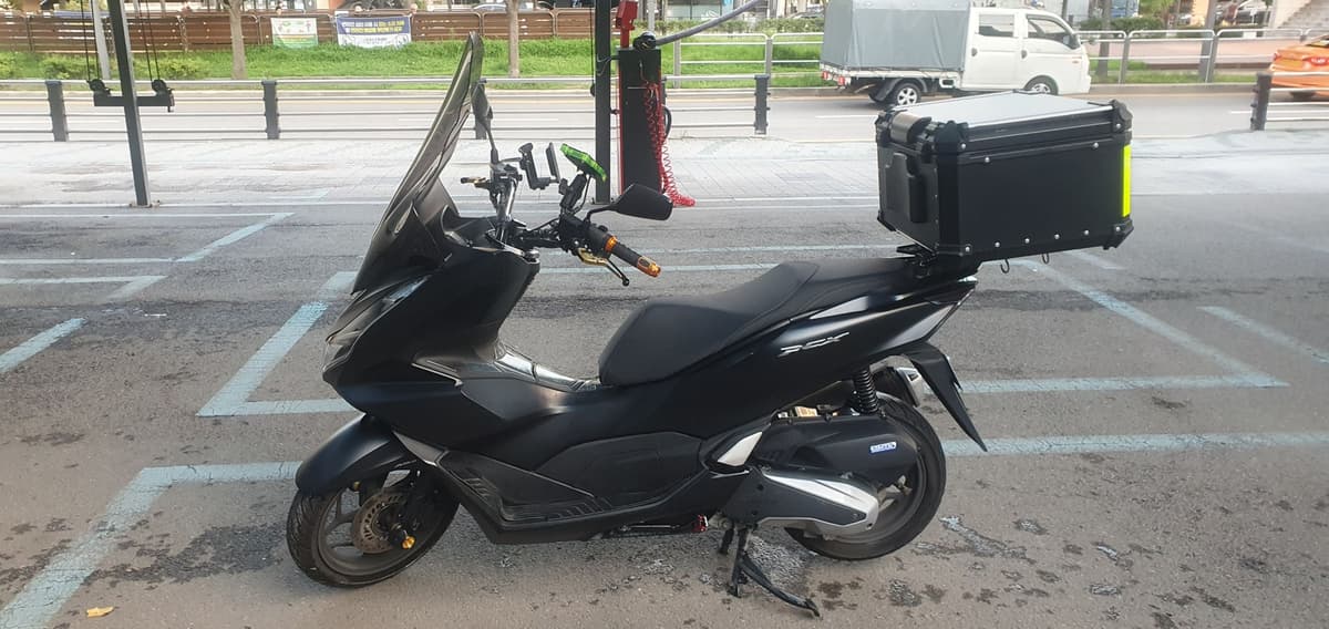 혼다 PCX 125 2