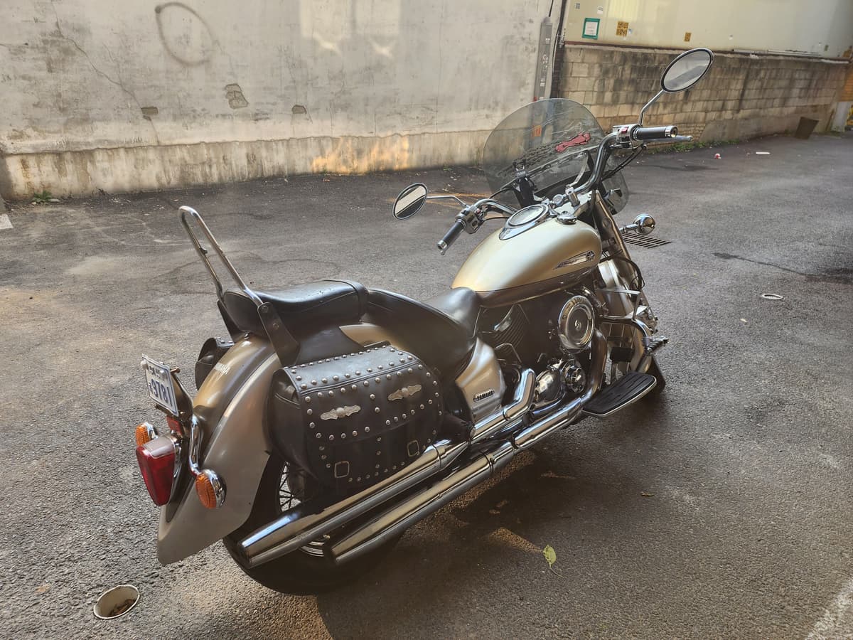 야마하 드랙스타 1100 more