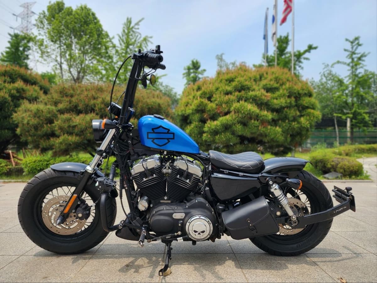 할리데이비슨 포티에잇 2