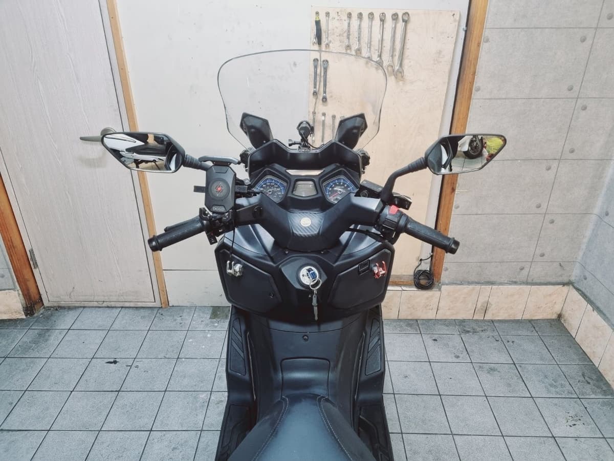 SYM 조이맥스 Z 300 ABS 7
