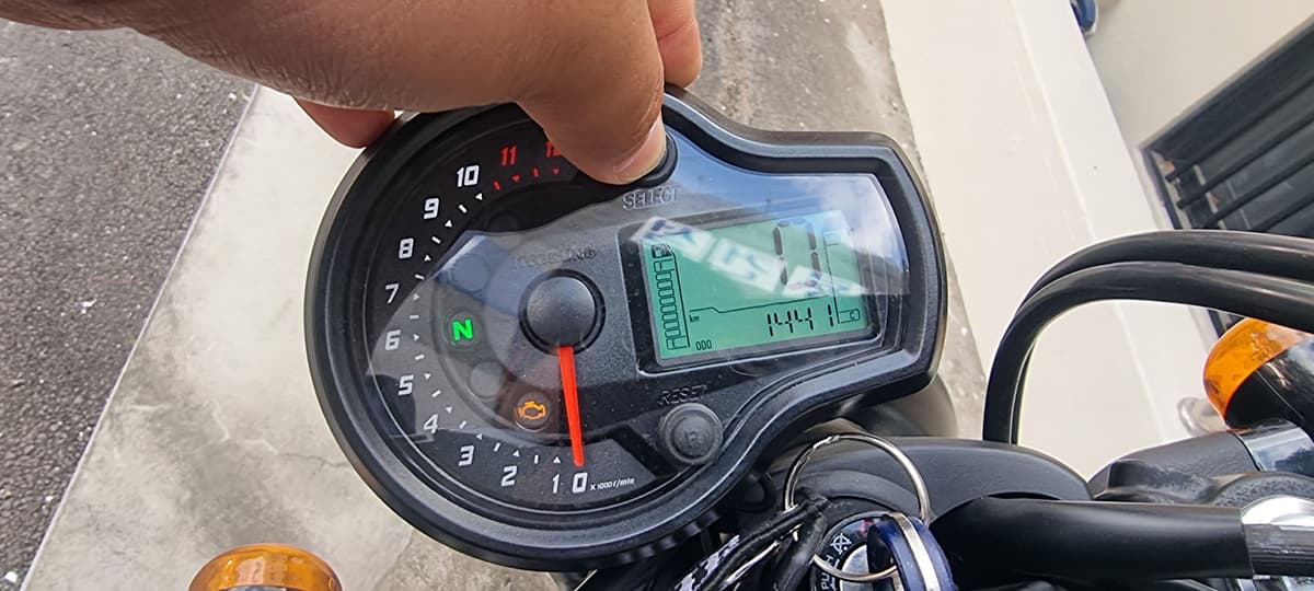 KR모터스 아퀼라 125 5