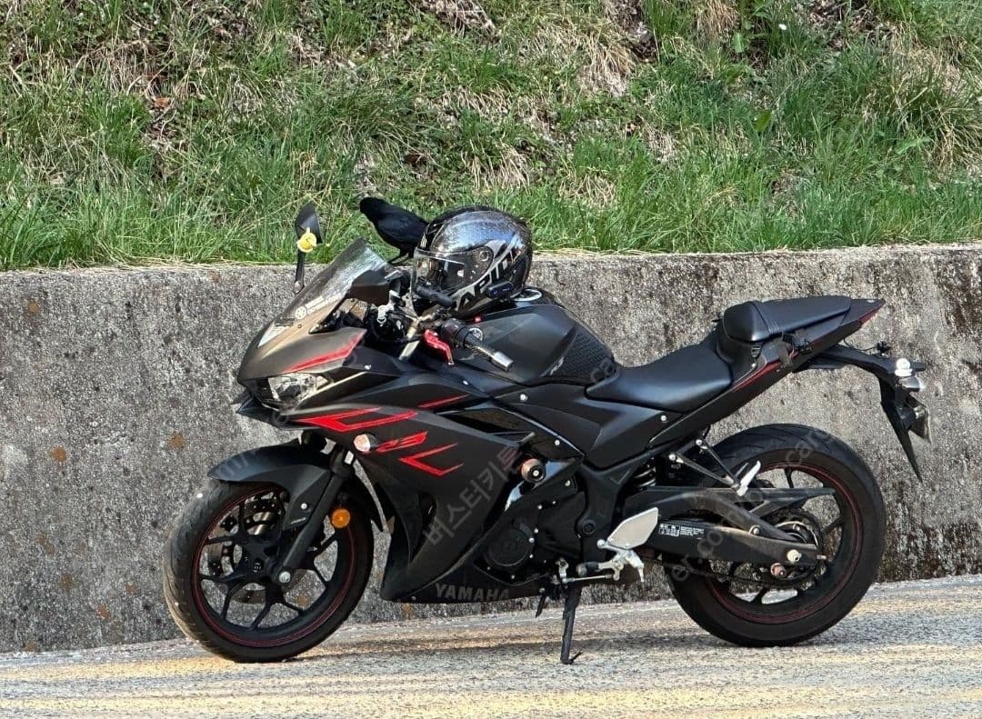 야마하 YZF R3 2