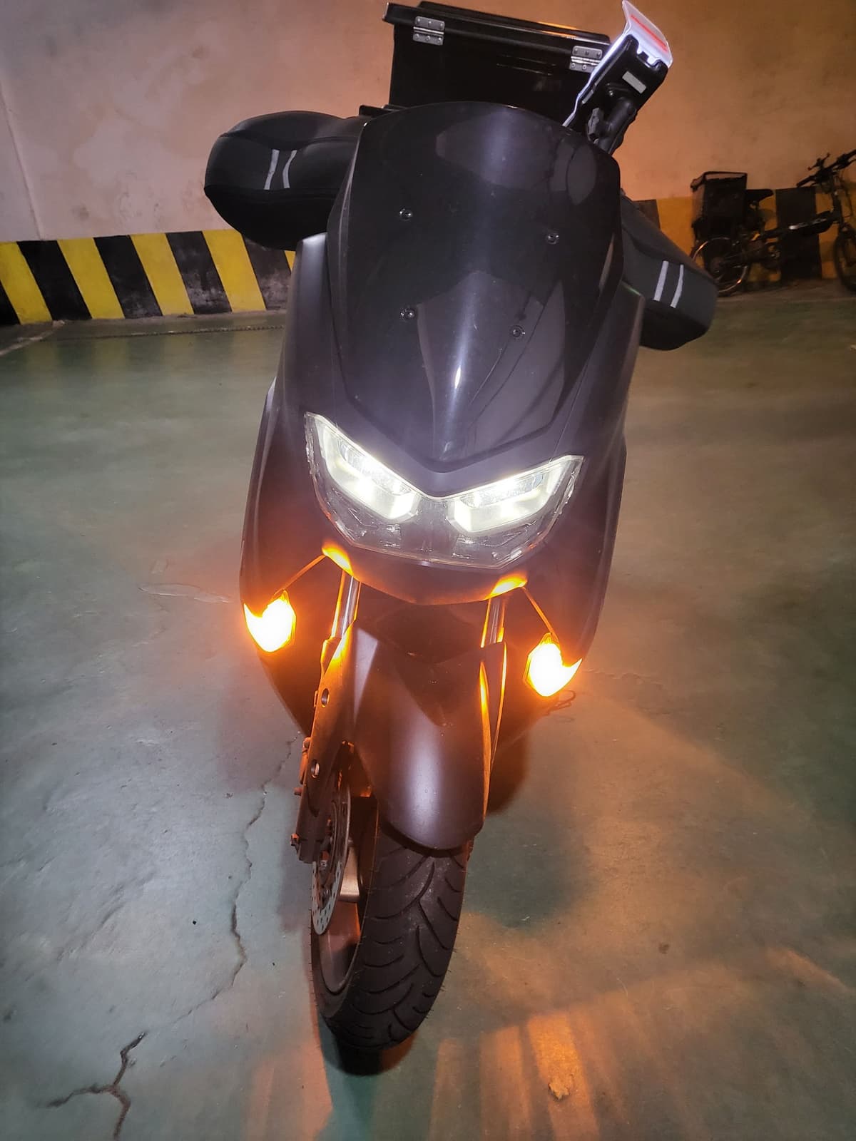 야마하 NMAX 125 3