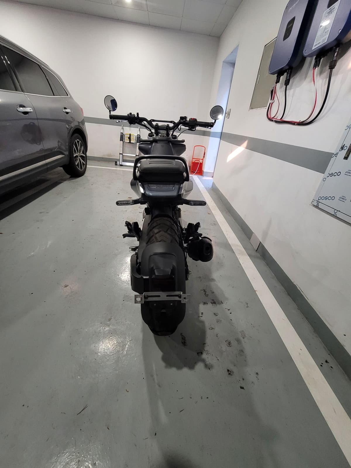 허스크바나 스바르트필렌 250 4