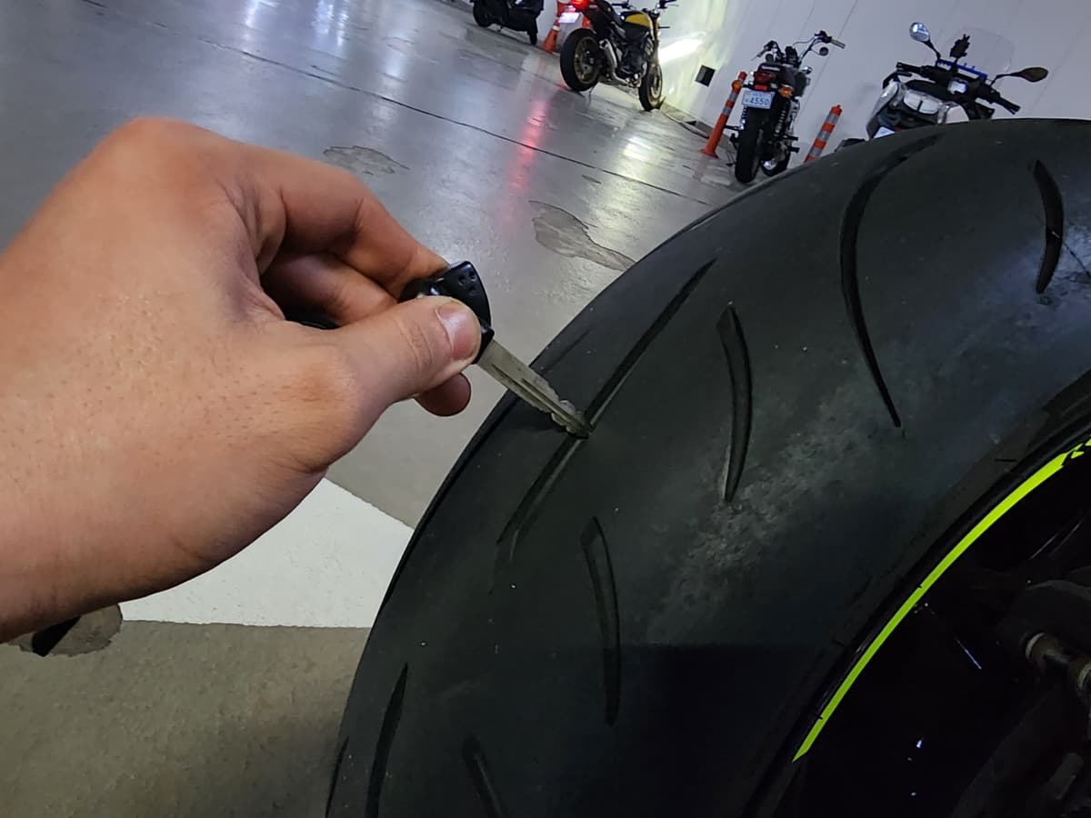 스즈키 GSX R 1000 R 9