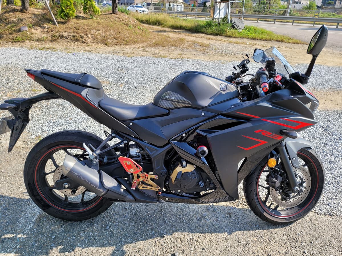 야마하 YZF R3 1