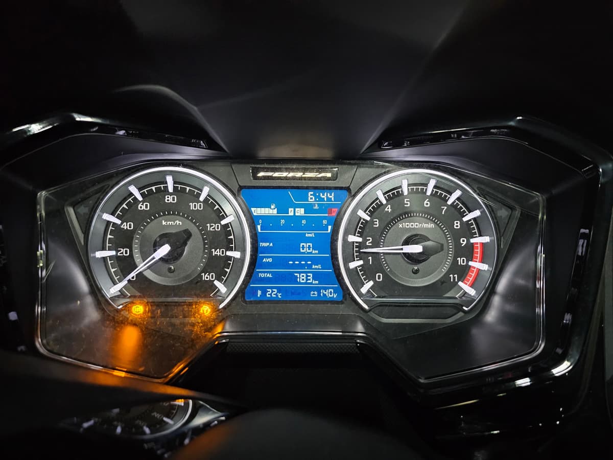 혼다 포르자 350 5