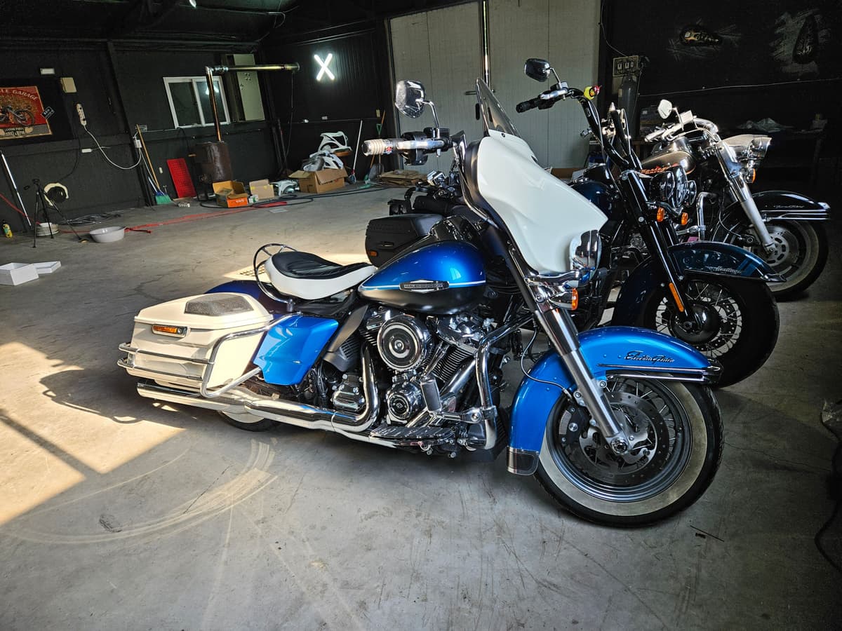 할리데이비슨 일렉트라 글라이드 리바이벌 1