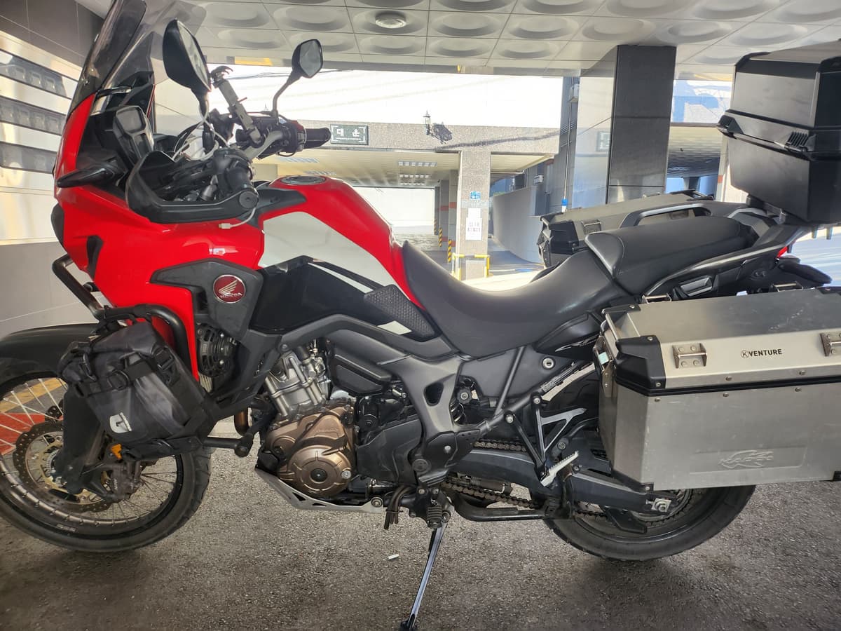 혼다 아프리카 트윈 CRF 1000 L DCT 2
