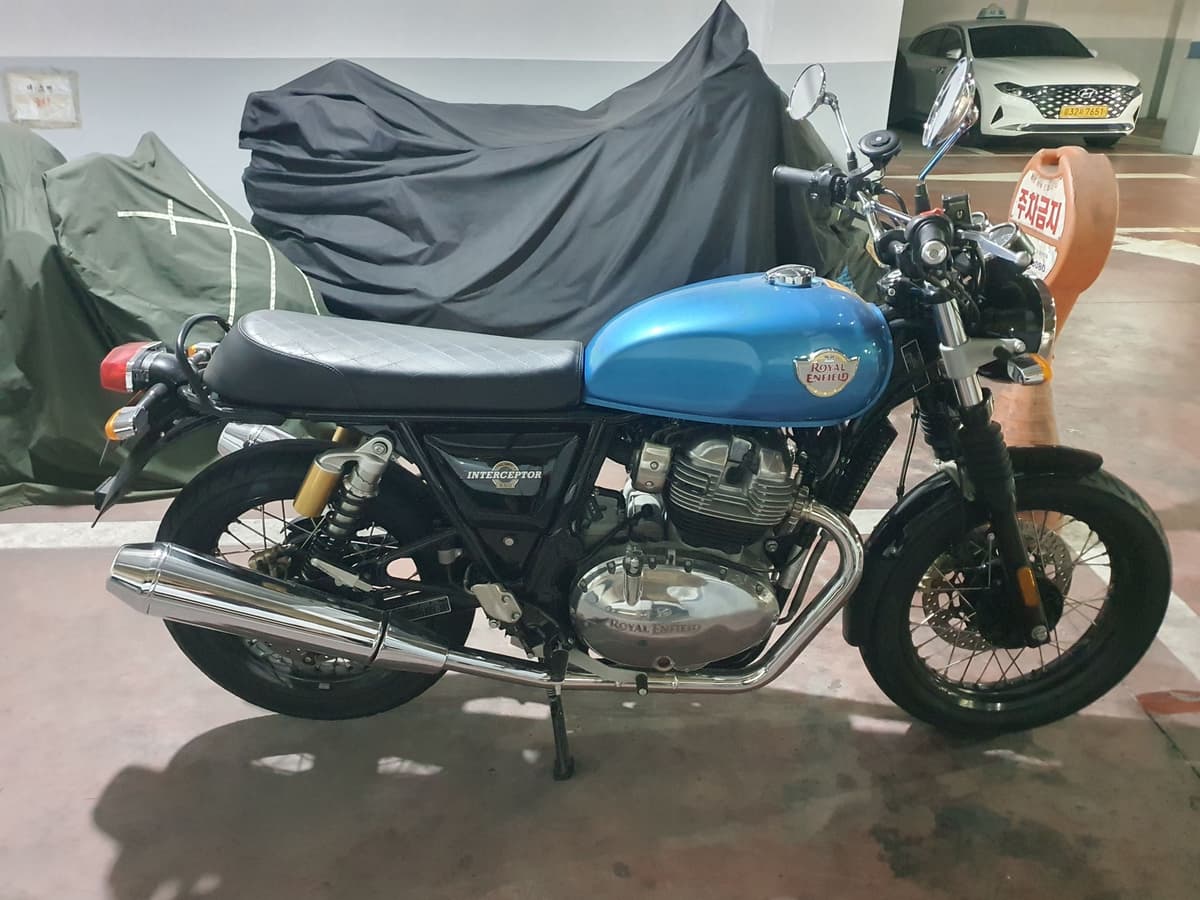 로얄엔필드 인터셉터 650 1
