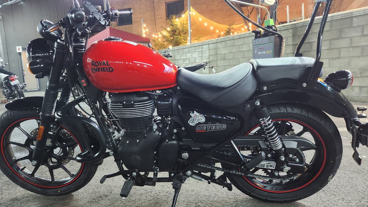 로얄엔필드 메테오 350 2