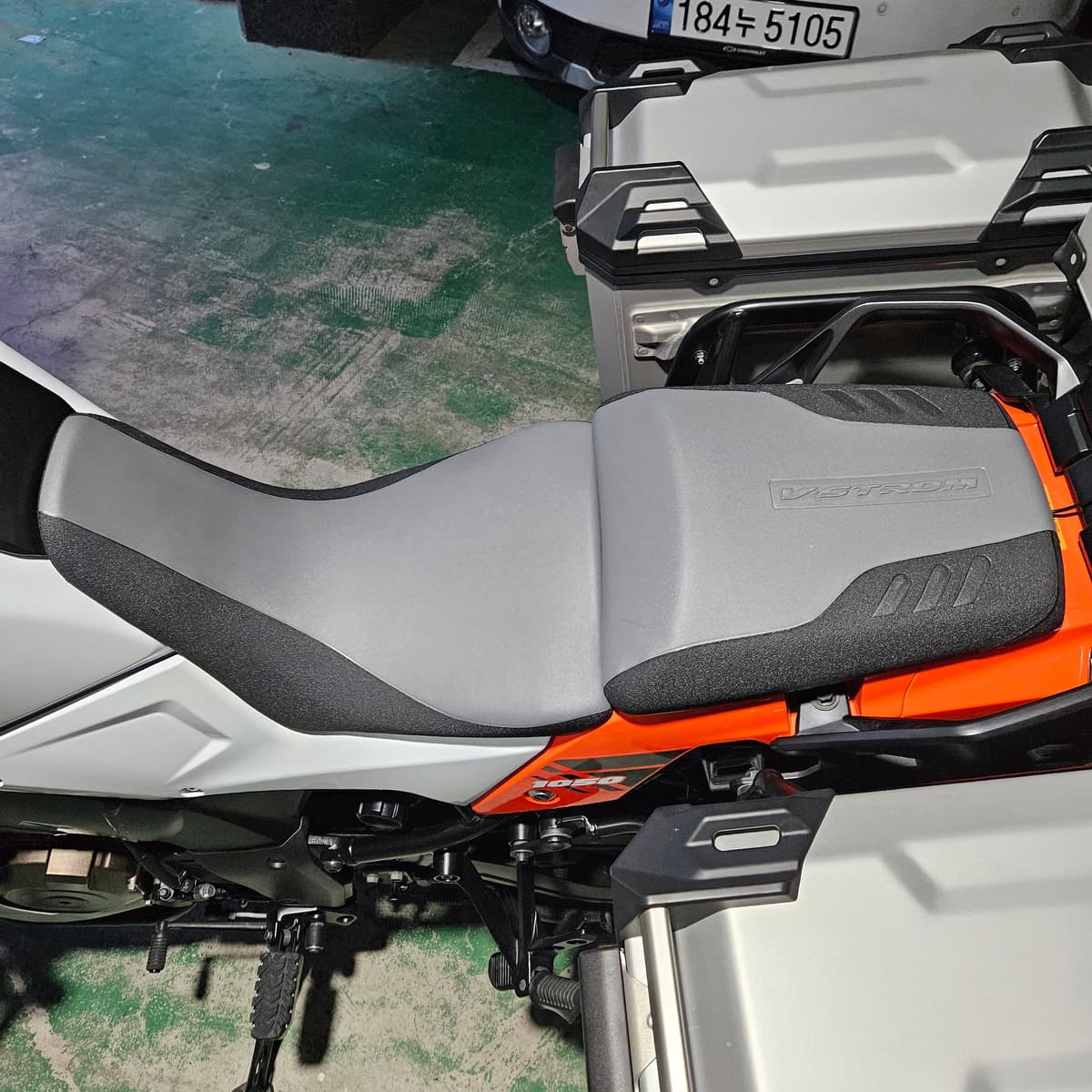 스즈키 브이스트롬 1050 XT 8