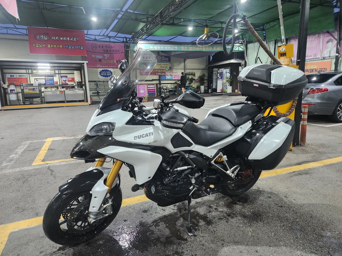 두카티 멀티스트라다 1200 S 투어링 2