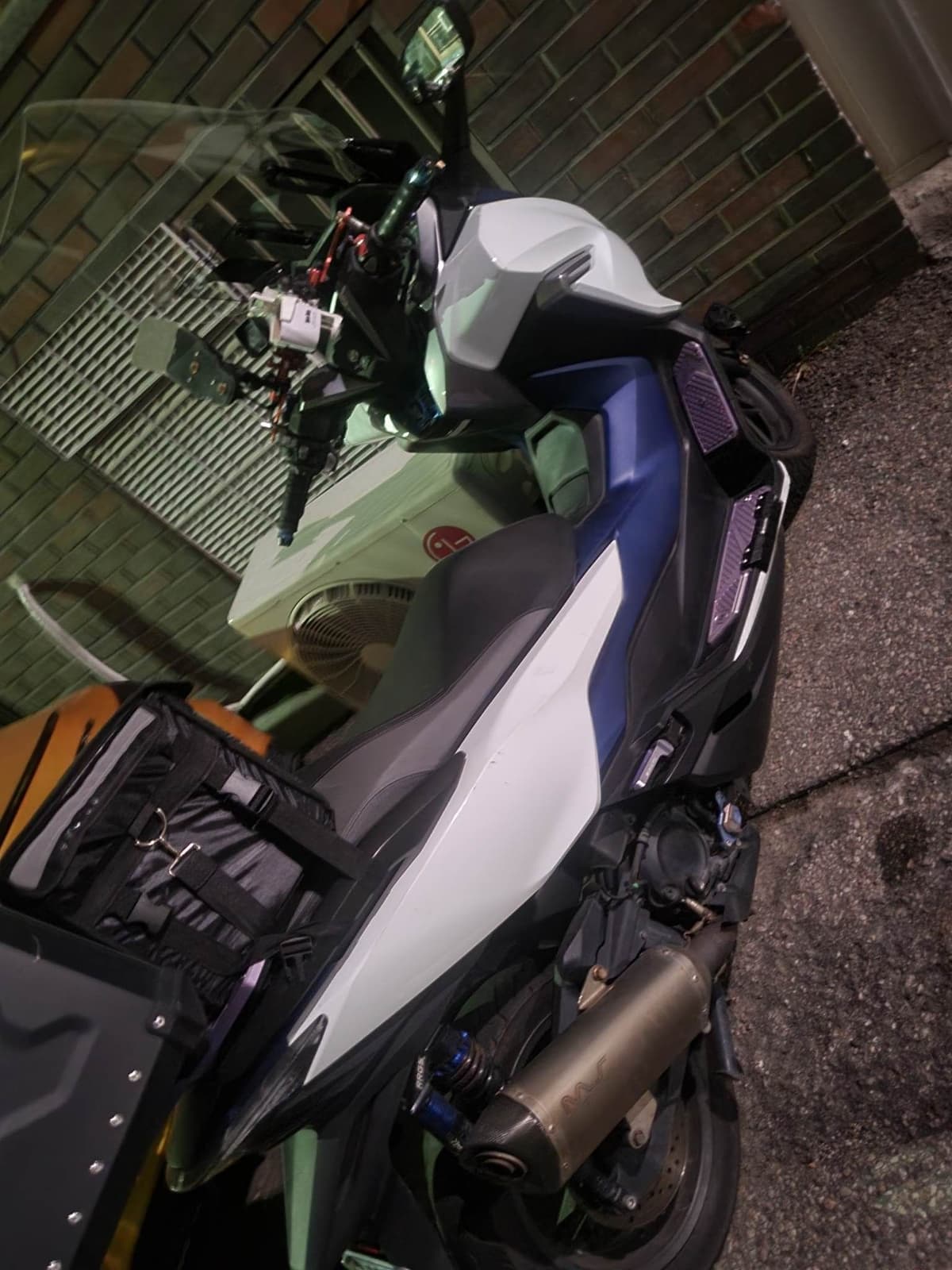 혼다 포르자 300 10