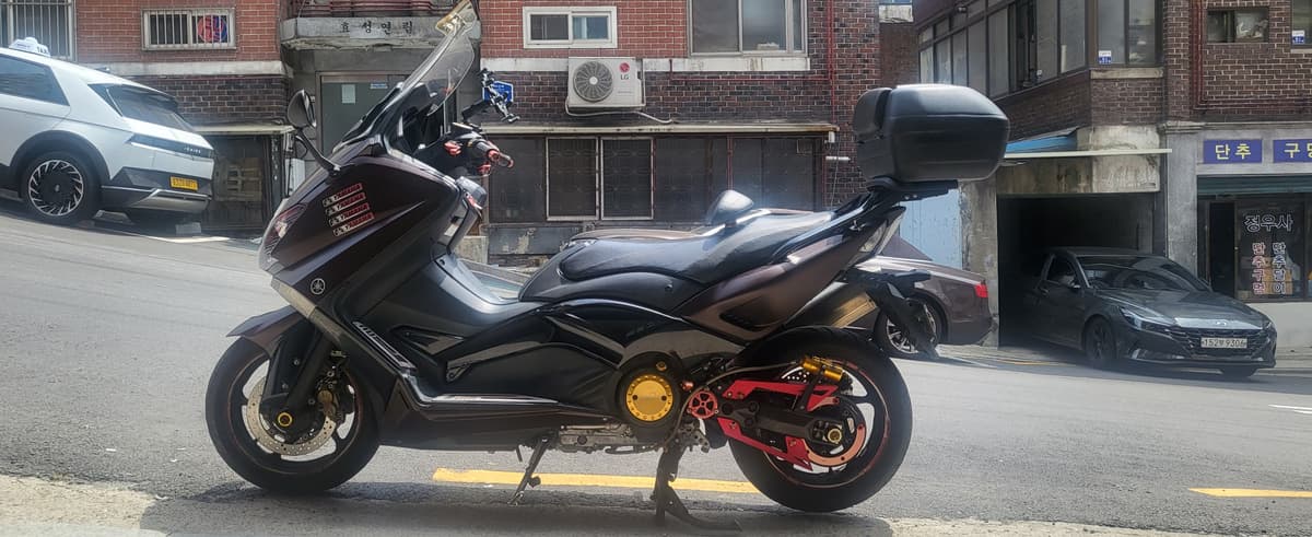 야마하 TMAX 530 7