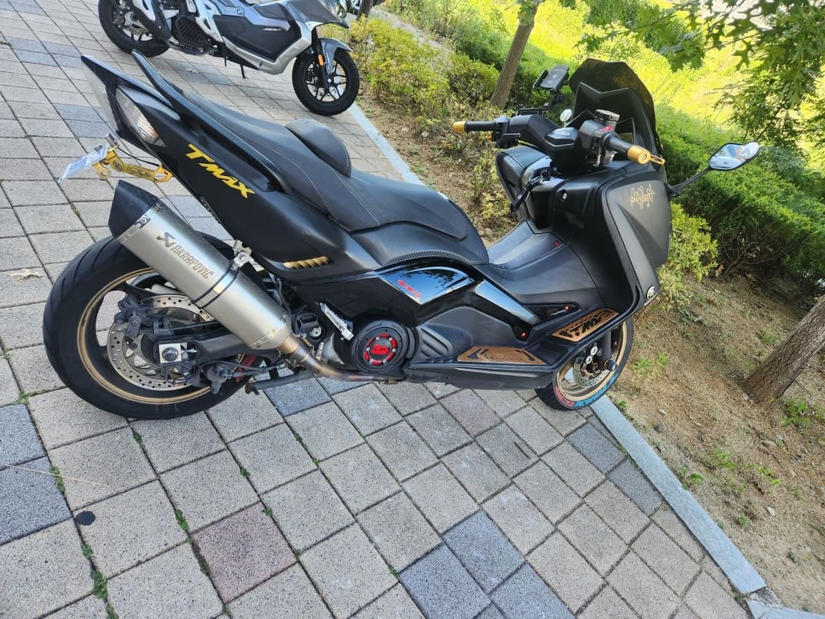 야마하 TMAX 530 10
