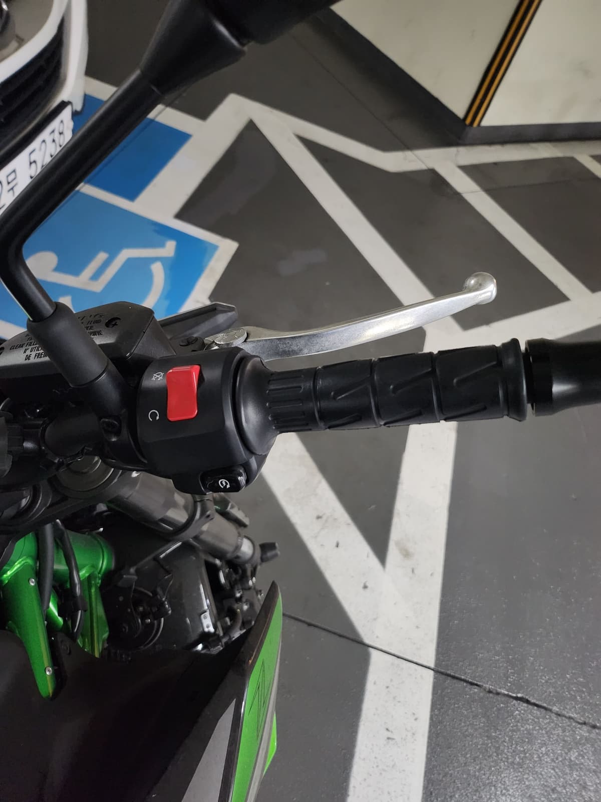 가와사키 Z 900 more